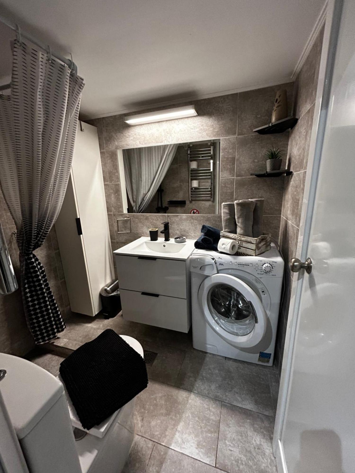 Comfy Paleo Faliro Apartment Athens Luaran gambar